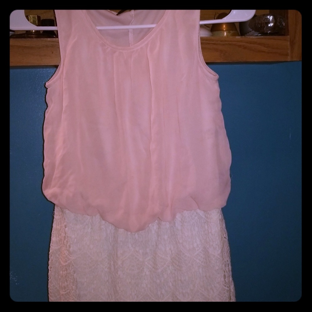 A cute dress  to where to go eat are out